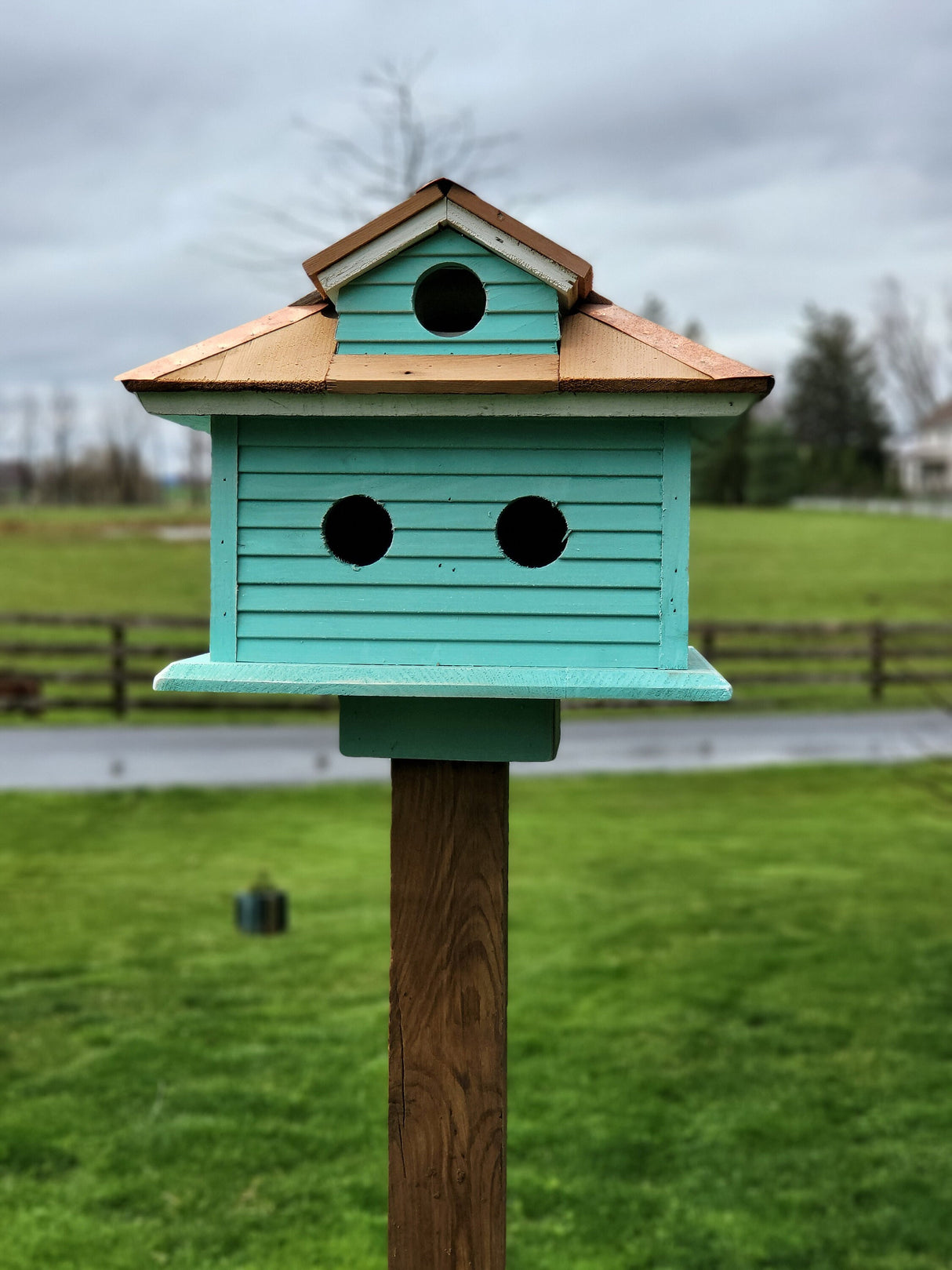 Amish Handmade Purple Martin Bird House Primitive Design - Cedar Roof, Copper Trim, With 5 Nesting Compartments - Birdhouse outdoor