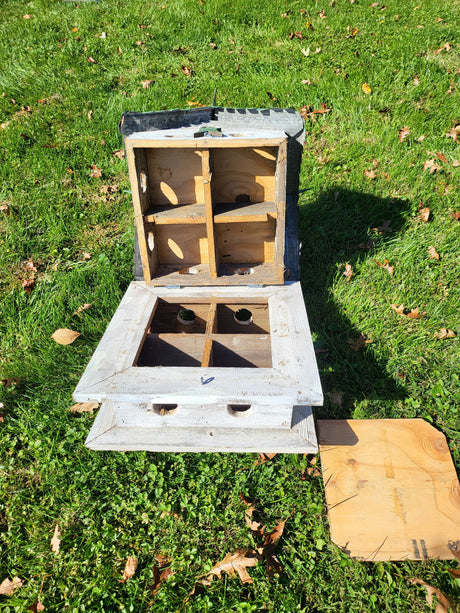 Martin Birdhouse - Amish Handmade Primitive Design - 10 Nesting Compartments - Birdhouse outdoor