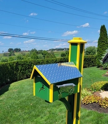 Amish Mailbox Set of Handmade Poly Mailbox and Poly Post With Nature Design - Unique Mailboxes