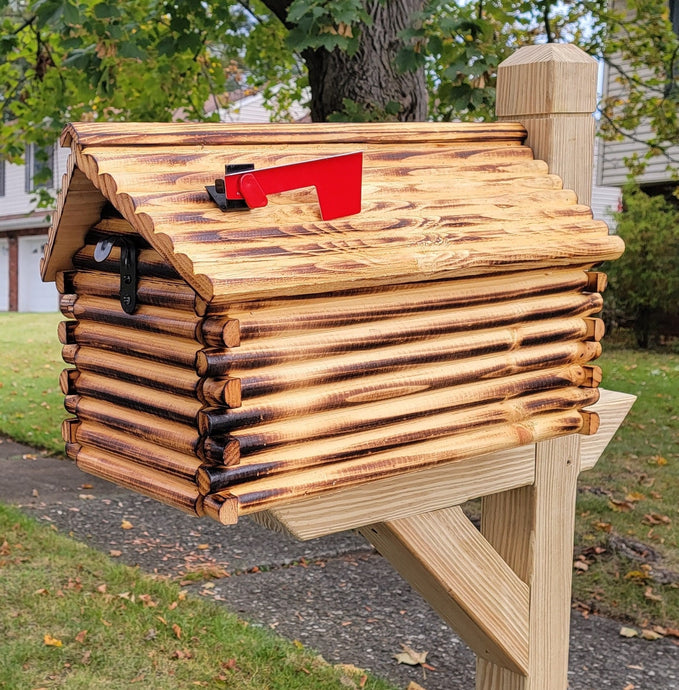 Pine Log Cabin Mailbox