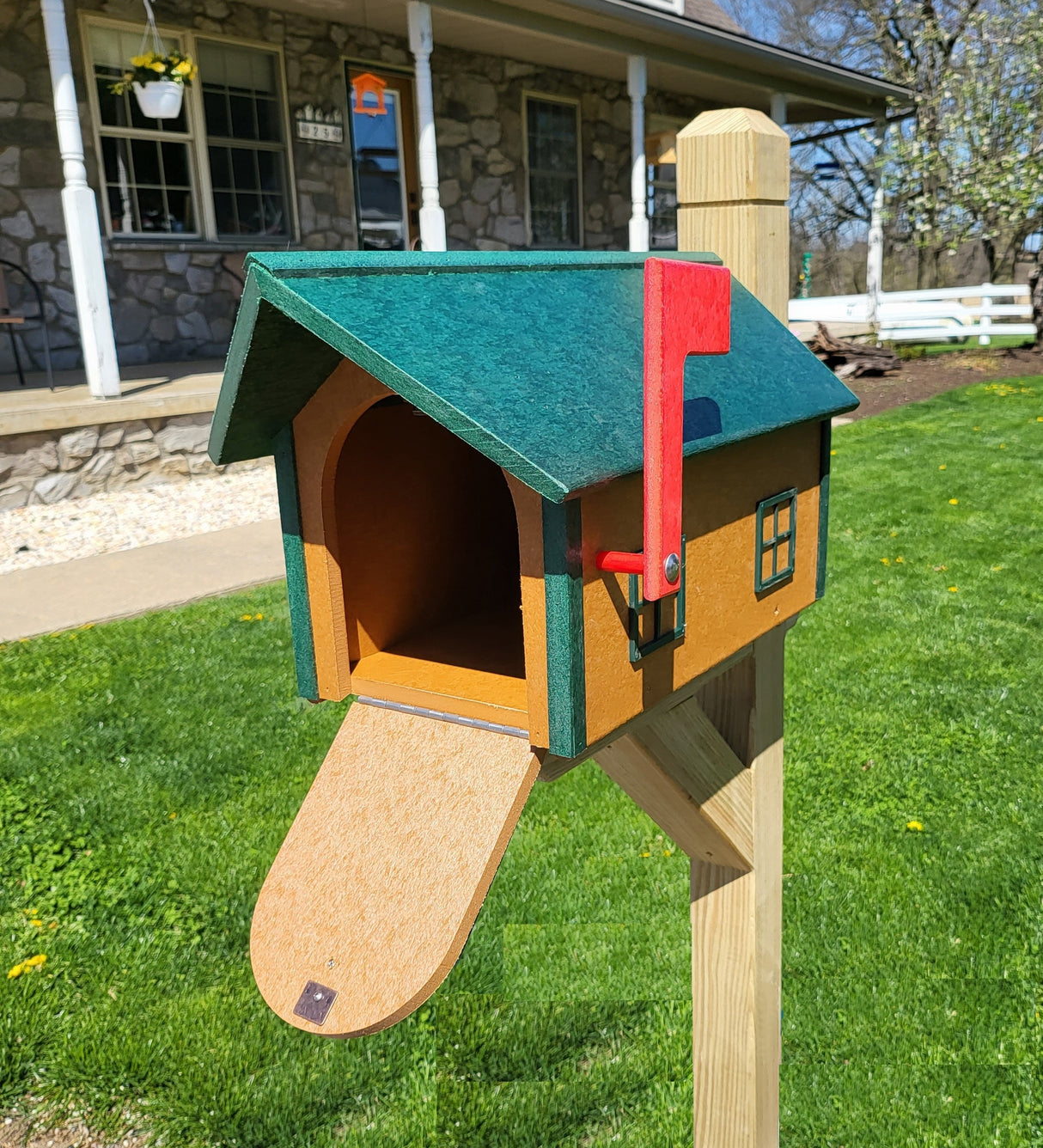 Amish Mailbox - Green Roof and Trim, Cedar Box - Poly Lumber Barn Style Handmade  Weather Resistant - Barn Mailboxes Poly